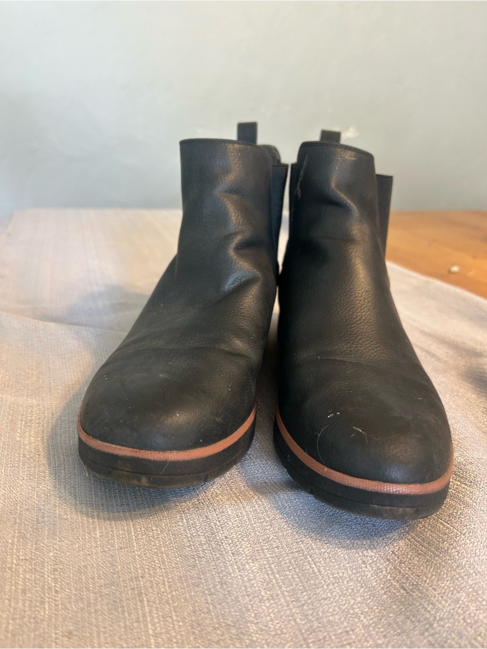 Dr. Scholl's Black Chelsea Boot